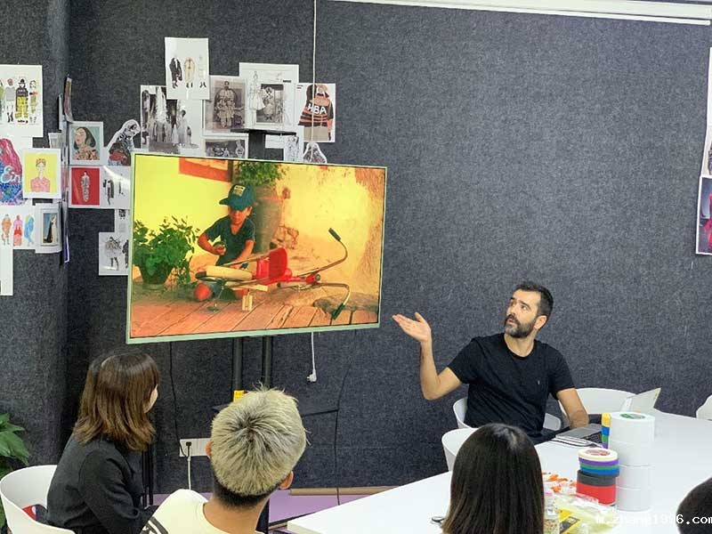 1741152496743302.jpg 导师1.jpg